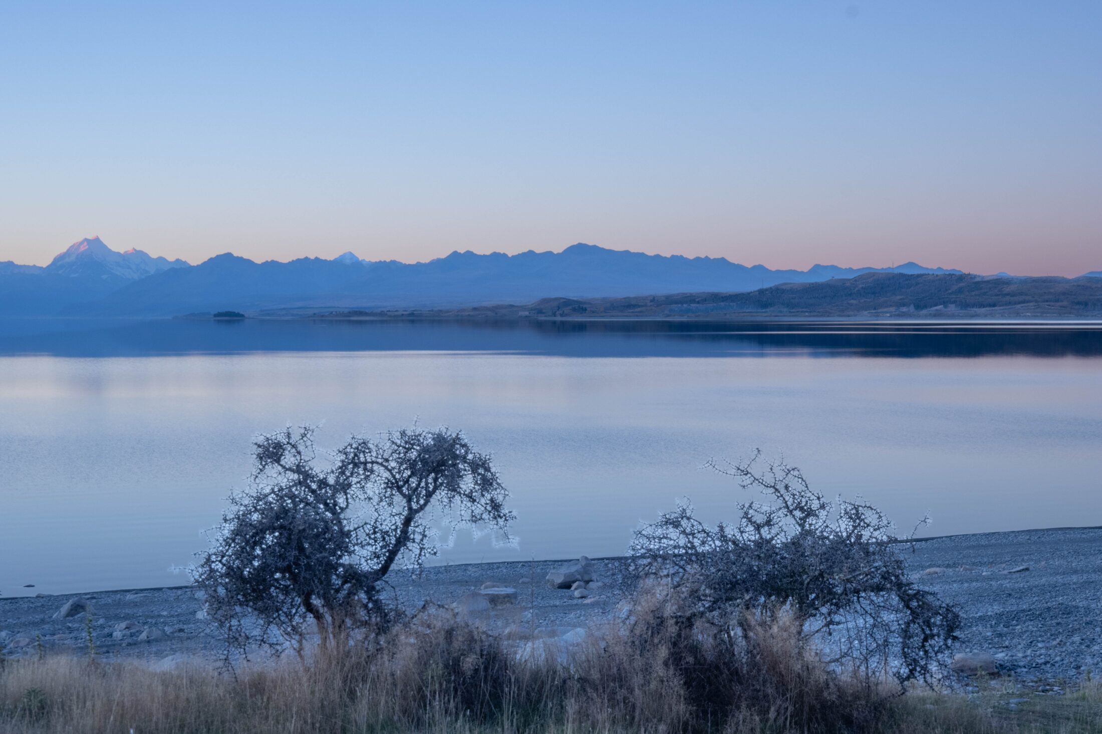 Lake Pukaki, New Zealand — photo 4 of 5