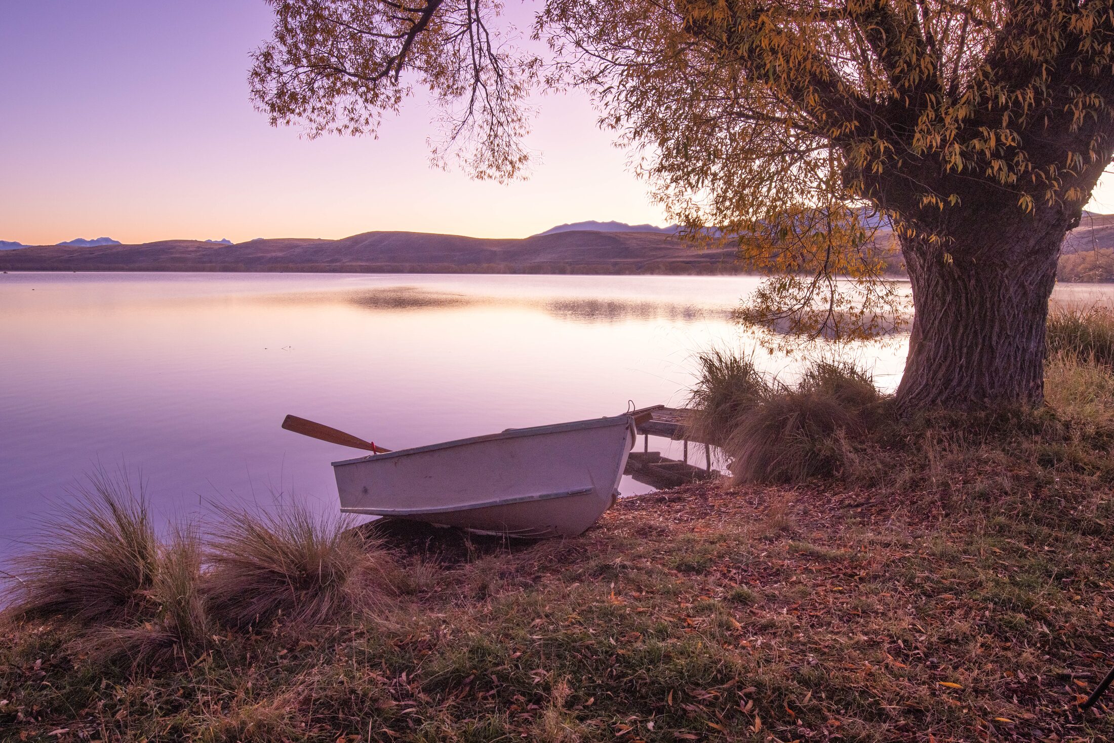 Sunrise at Lake Alexandra, New Zealand — photo 2 of 10