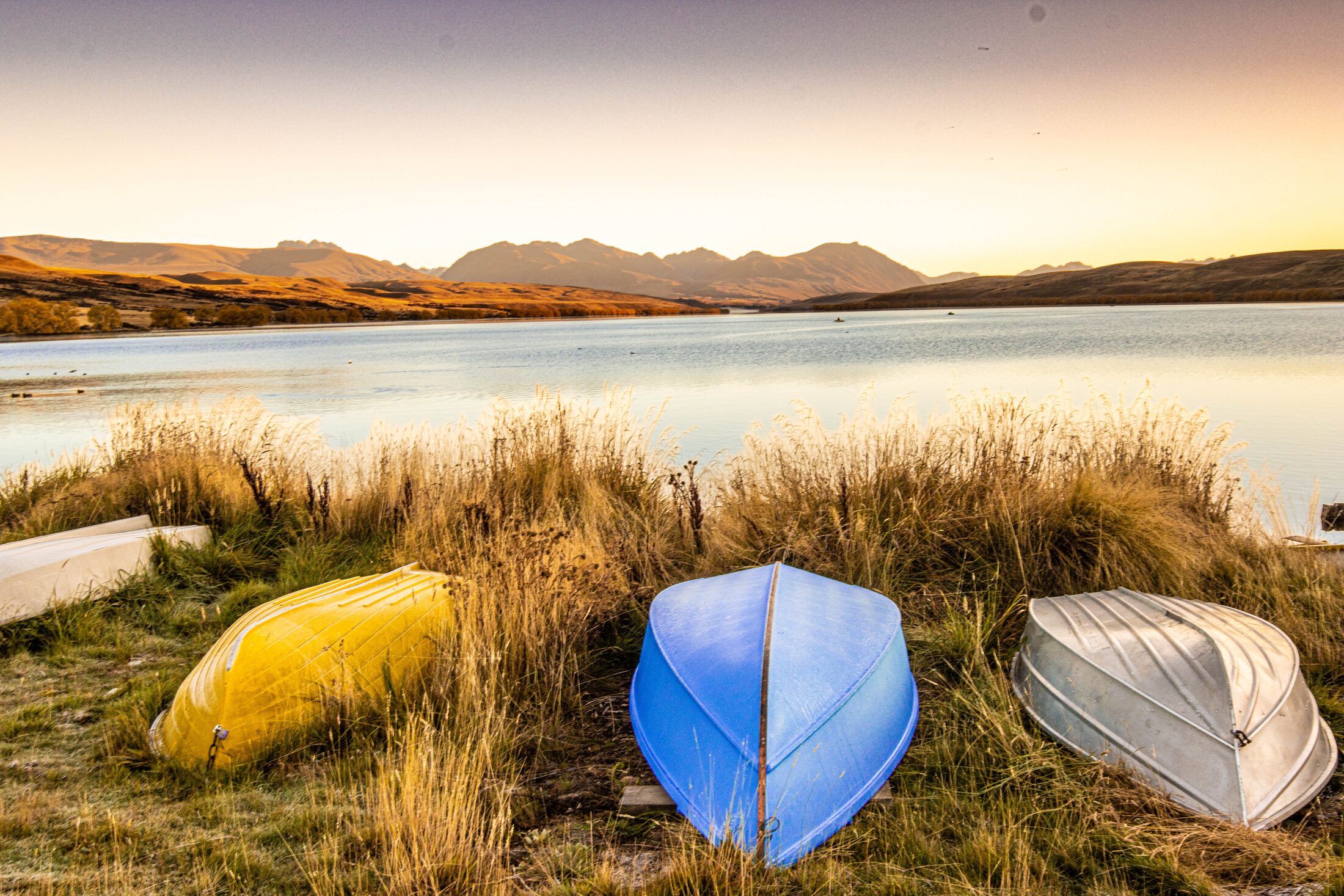 Sunrise at Lake Alexandra, New Zealand — photo 5 of 10
