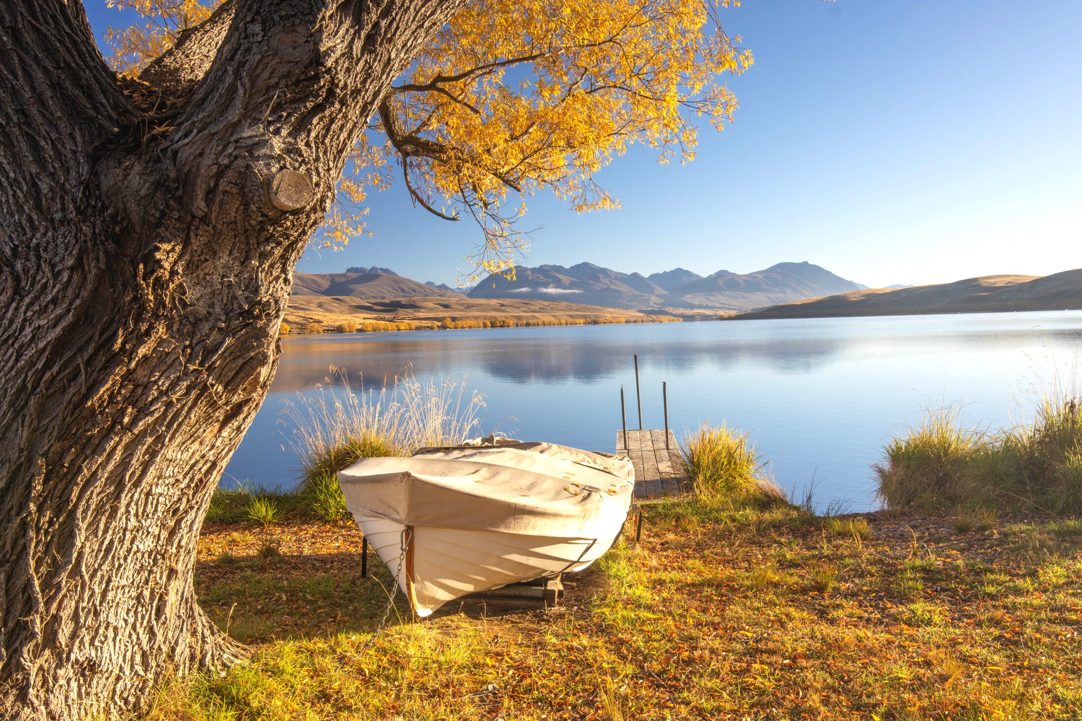 Sunrise at Lake Alexandra, New Zealand — photo 7 of 10