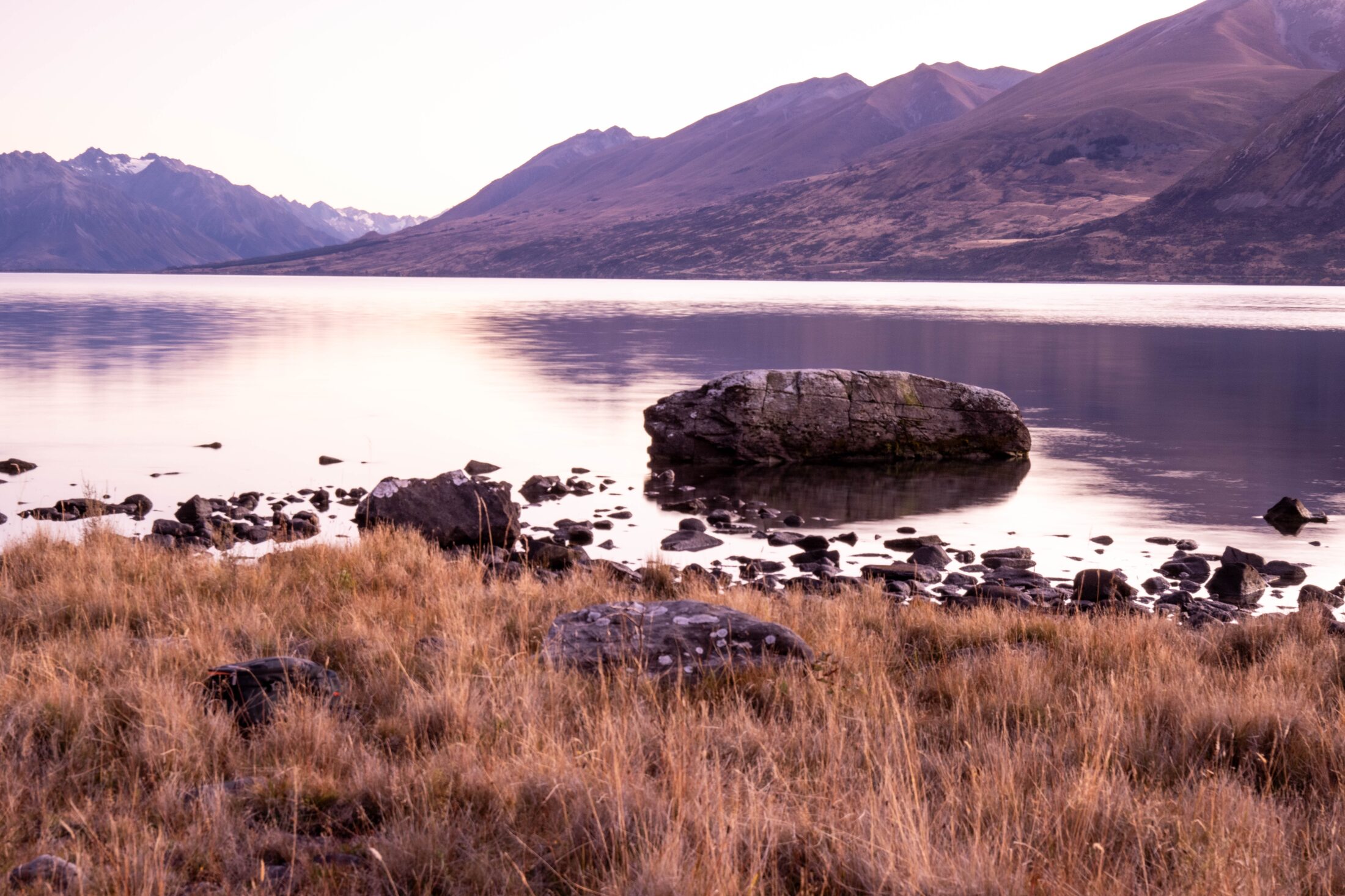 Sunrise at Lake Ohau, New Zealand — photo 5 of 14