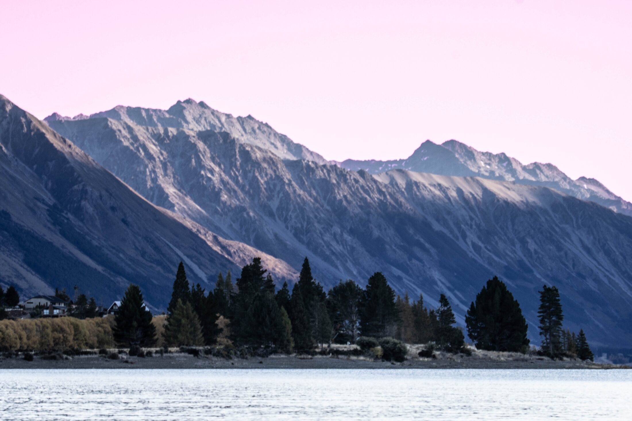 Sunrise at Lake Ohau, New Zealand — photo 10 of 14